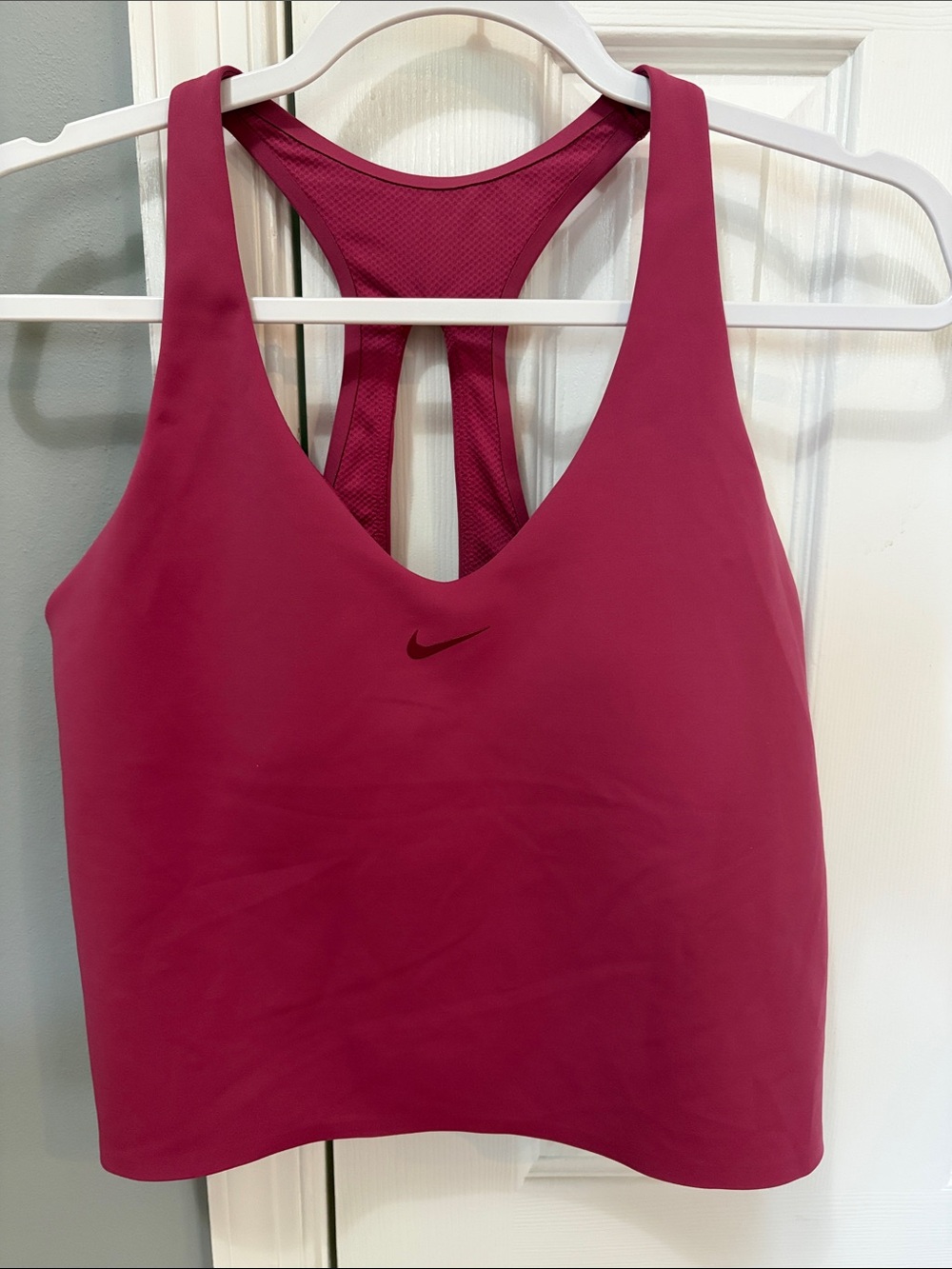 Nike Magenta Racerback Sports Bra Crop Top- Size Large NWOT